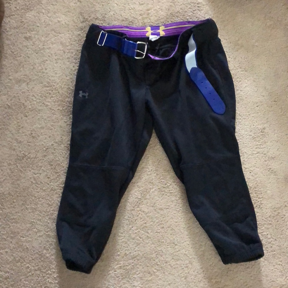 EUC Under Armor softball pants